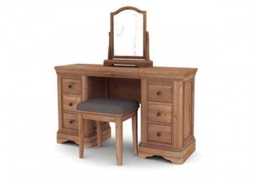 Chateau: Dressing Stool / Oak Chateau: Dressing Stool / Oak